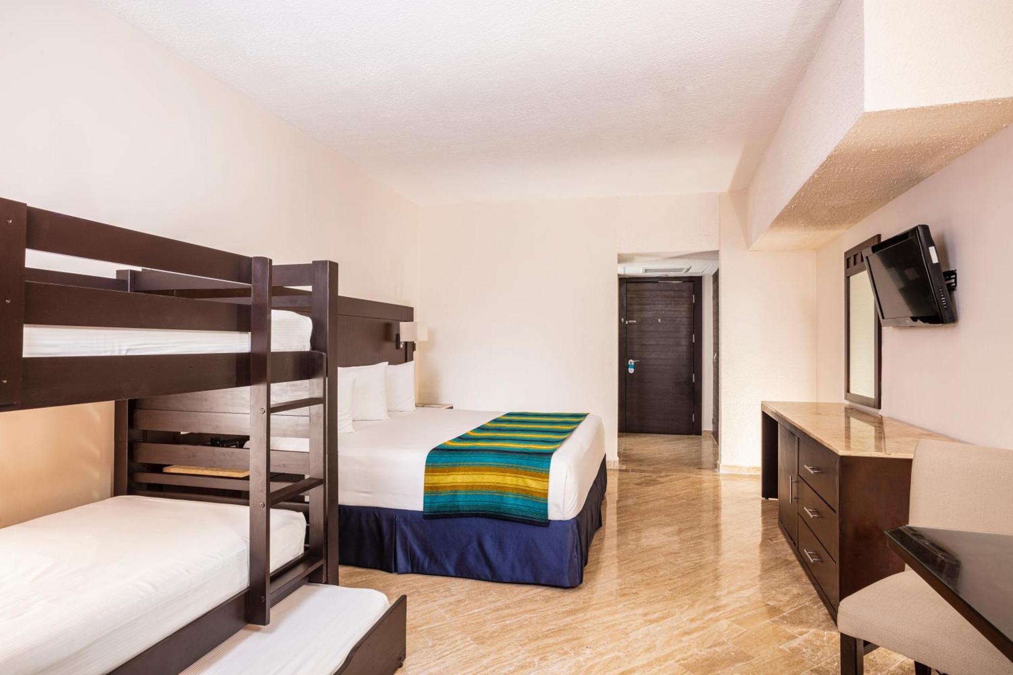 Standard Family Room