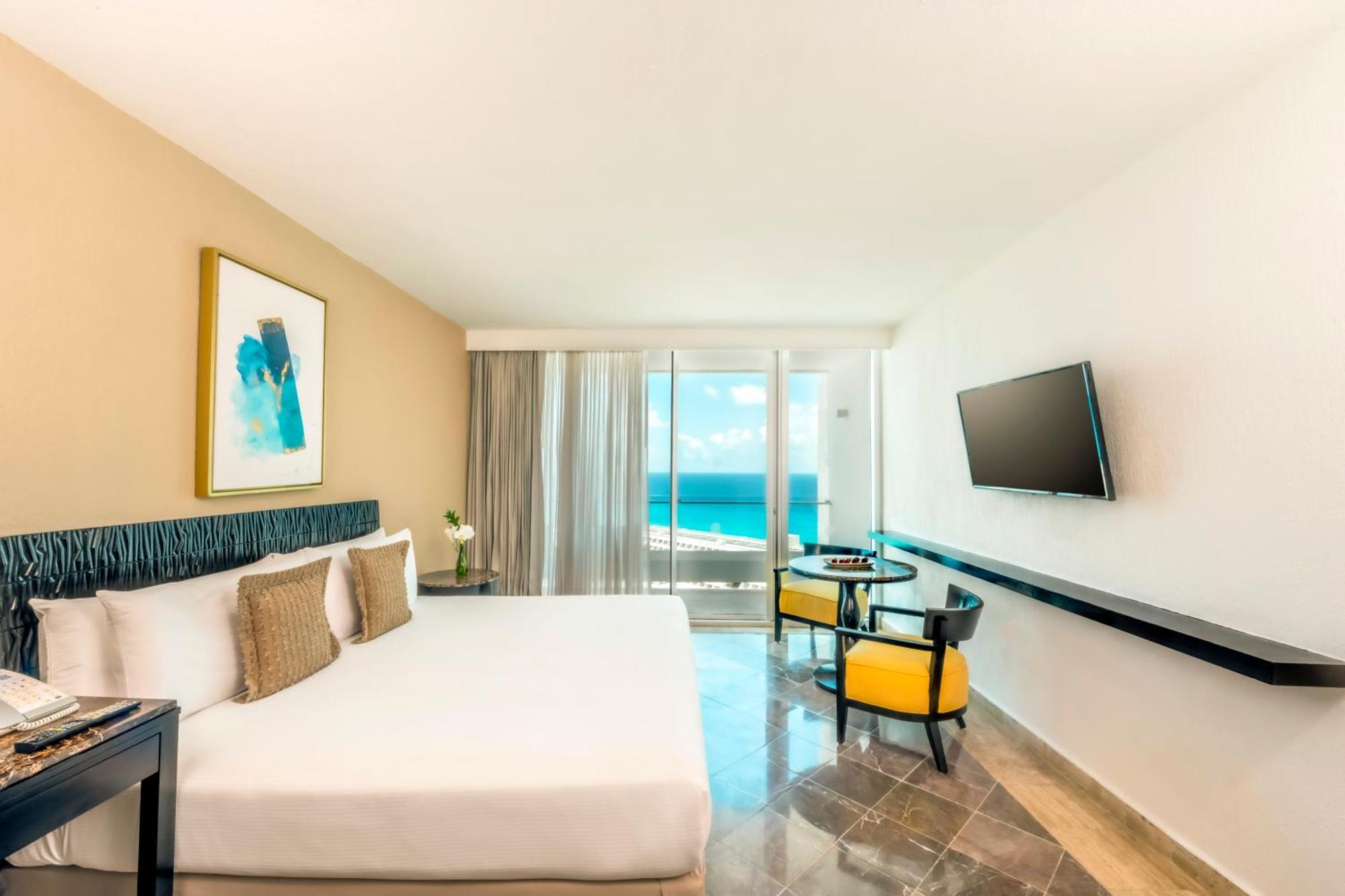 Standard Room 1 King Bed Partial Ocean View