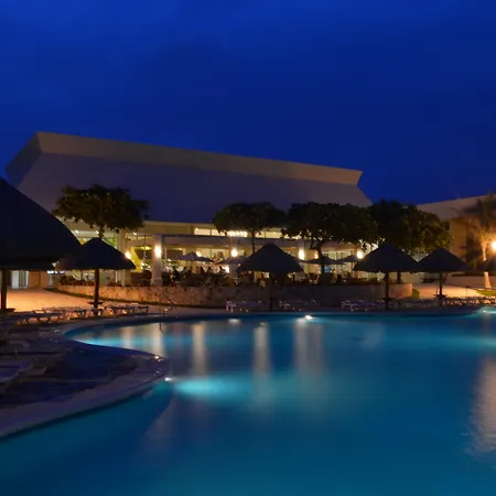 Grand Park Royal Cancun (Adults Only)-2