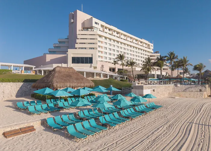 Pets Allowed Hotel Royal Solaris Cancun